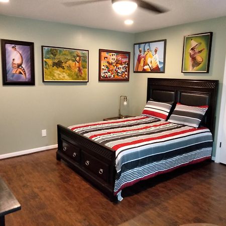 The Art Abbey Bed & Breakfast Houston Exteriör bild