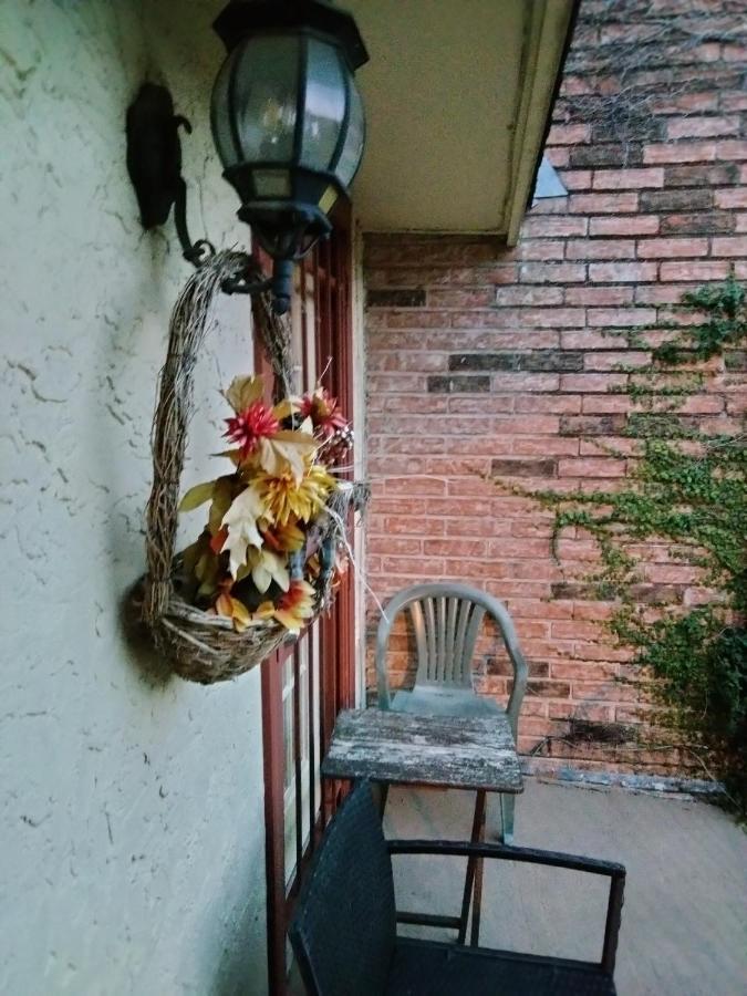 The Art Abbey Bed & Breakfast Houston Exteriör bild